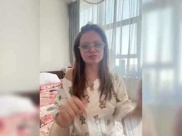 BellaGreymodel from BongaCams