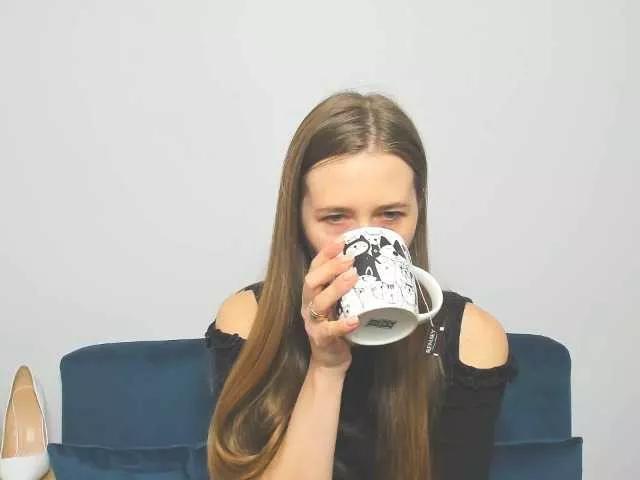 BellaPink from BongaCams