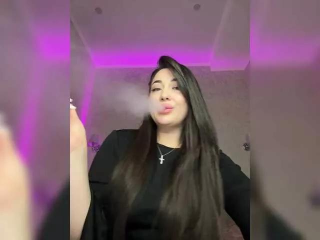 BettyBoom13 from BongaCams
