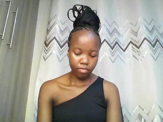 bigbaby004 from BongaCams