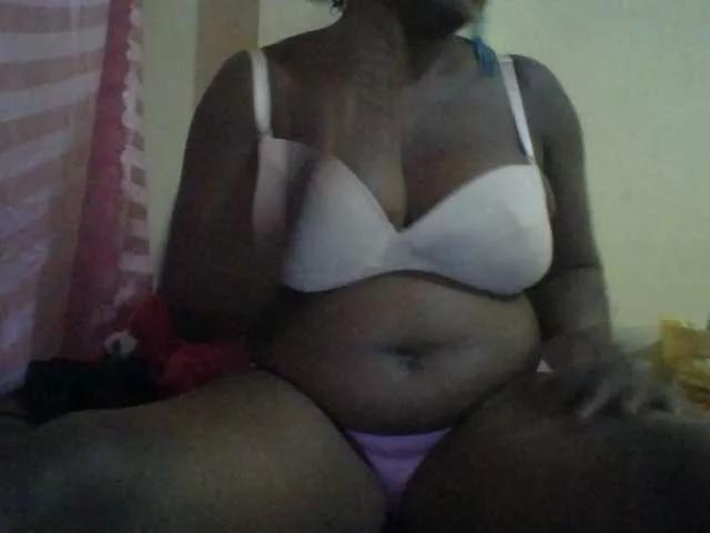 bigboobies2 from BongaCams