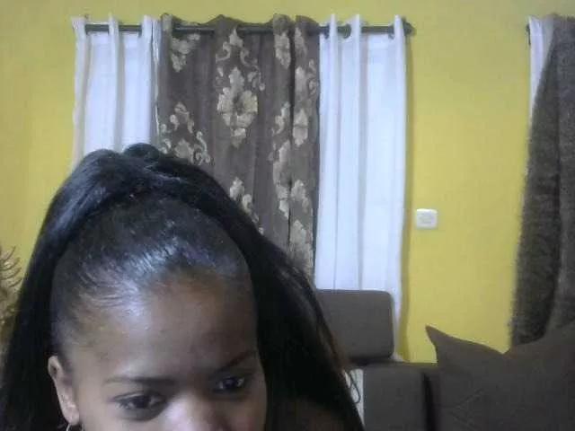 Blacksexy18 from BongaCams is Freechat