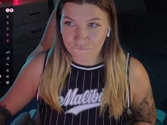 BloomBambi webcams show profile image 