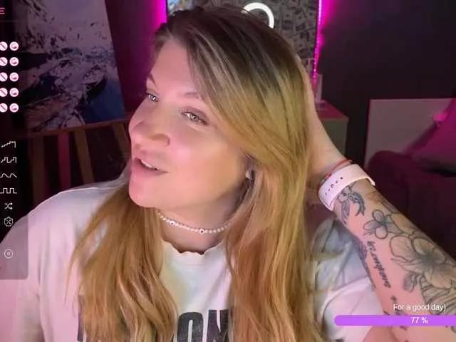 BloomBambi from BongaCams