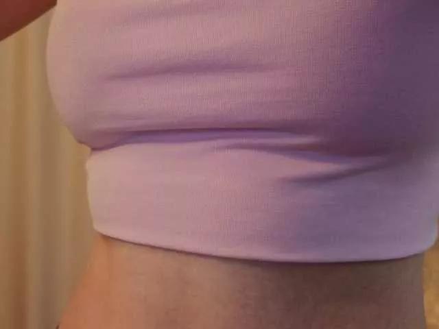 BlushinBloom from BongaCams is Freechat