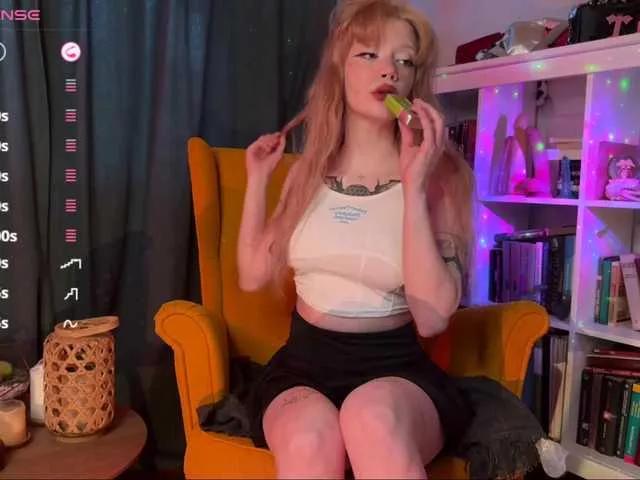 Boobsybootie from BongaCams