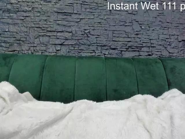 boobzilla from BongaCams