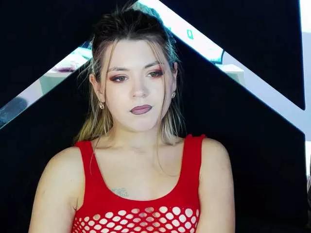 Breezelle from BongaCams