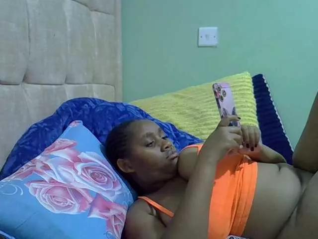 Brownebony- webcams show profile image 