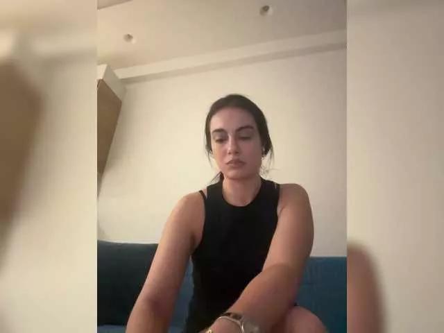 bubble-gum122 from BongaCams