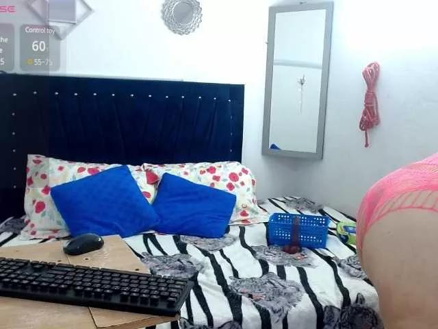 bubis-laru53 from BongaCams