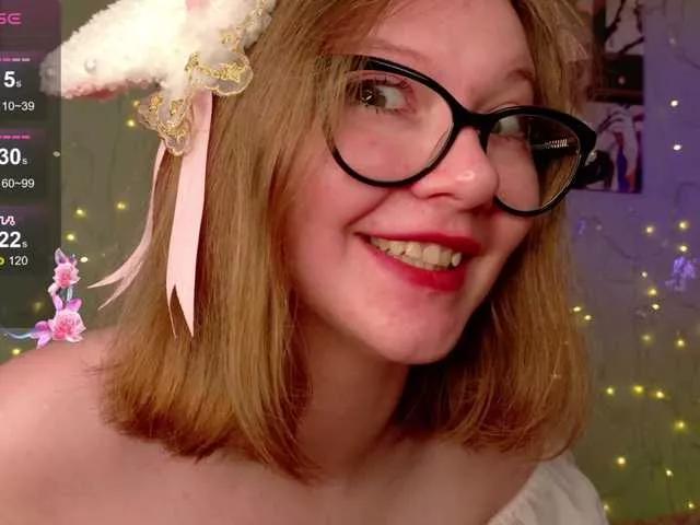 bunnybatters from BongaCams