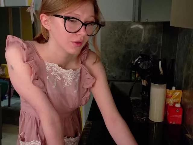 bunnybatters from BongaCams is Freechat