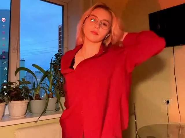 Photos of CarenPoellnitz from BongaCams is Freechat