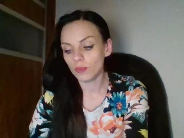 CassieDoll from BongaCams
