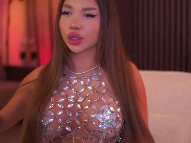 CassyeLips from BongaCams