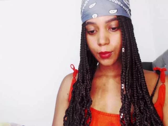 Cata-Santana from BongaCams