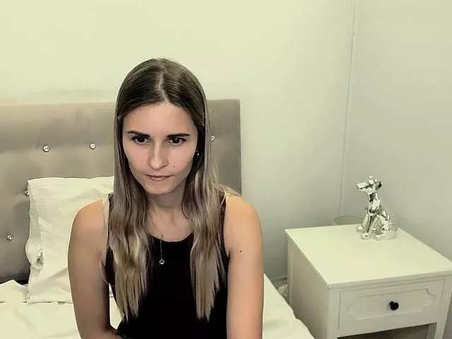CatrinGood from BongaCams is Freechat
