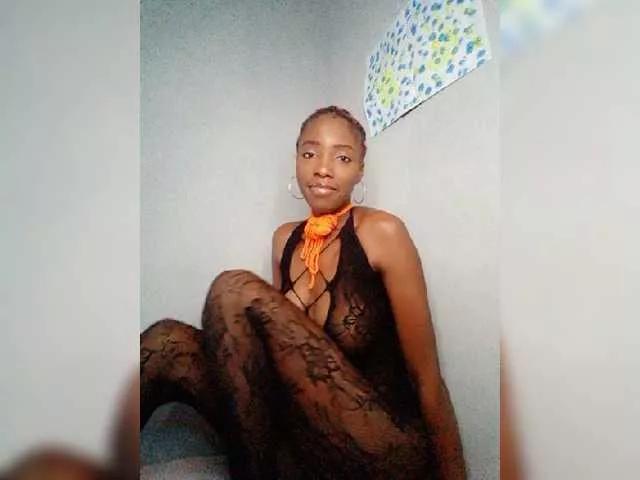 cattyclaws from BongaCams