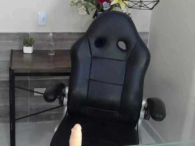 CherryPosse from BongaCams is Freechat