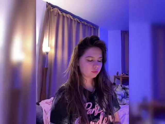 Chiculya from BongaCams