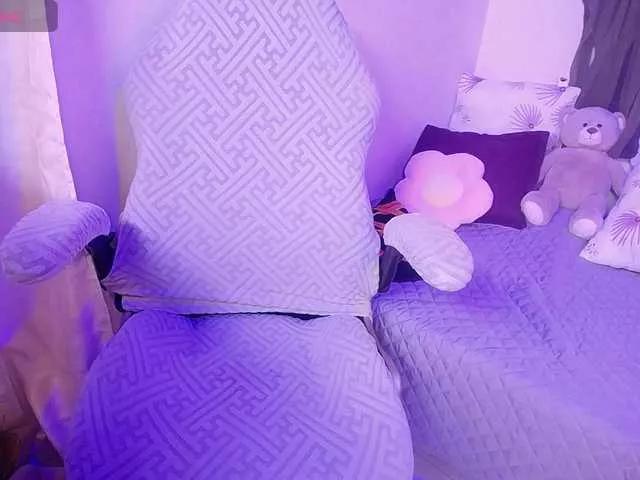 chloe-tgn from BongaCams is Freechat