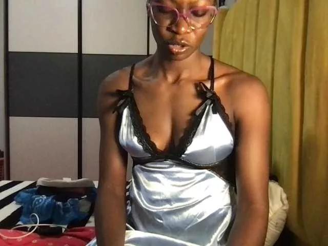 Chocopetite webcams show profile image 
