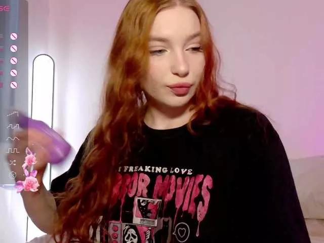 cinnabongirl from BongaCams