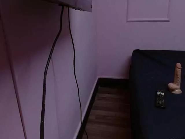 cintia7cute from BongaCams is Freechat