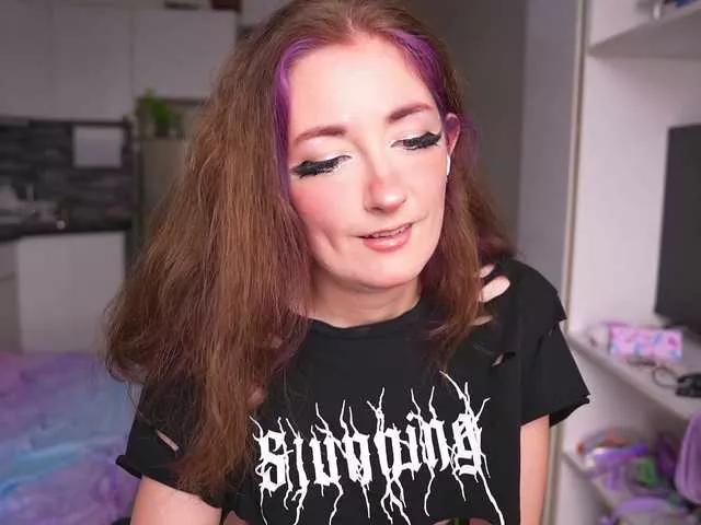 CissyGlitter from BongaCams
