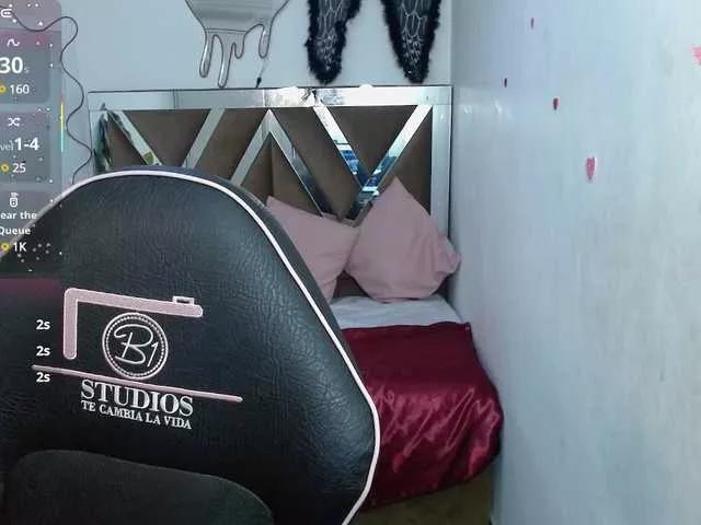 CLEO-TAY from BongaCams is Freechat