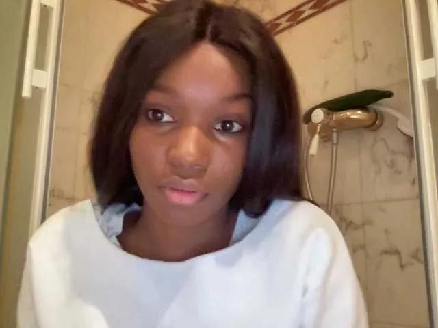 Coco2614 from BongaCams