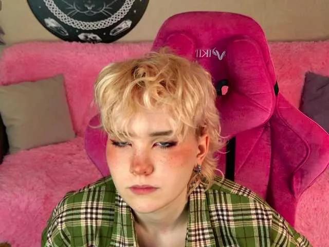 Cool-Love from BongaCams