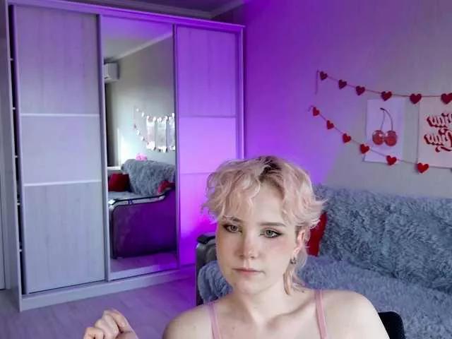 Cool-Love from BongaCams