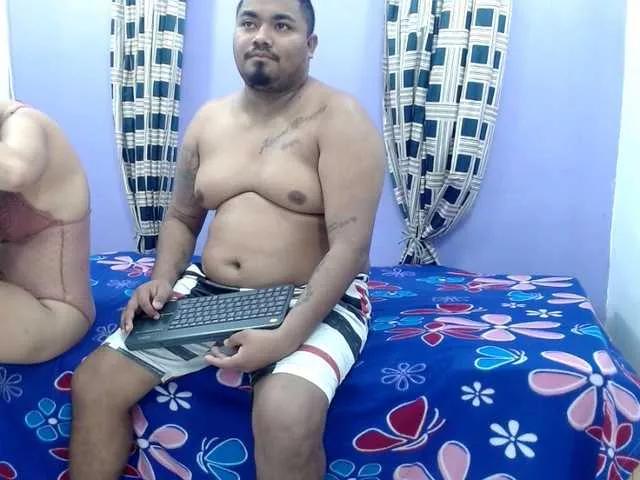 couplesexlatin69 from BongaCams is Freechat