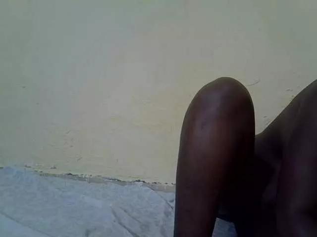 Creamiepussy from BongaCams is Freechat