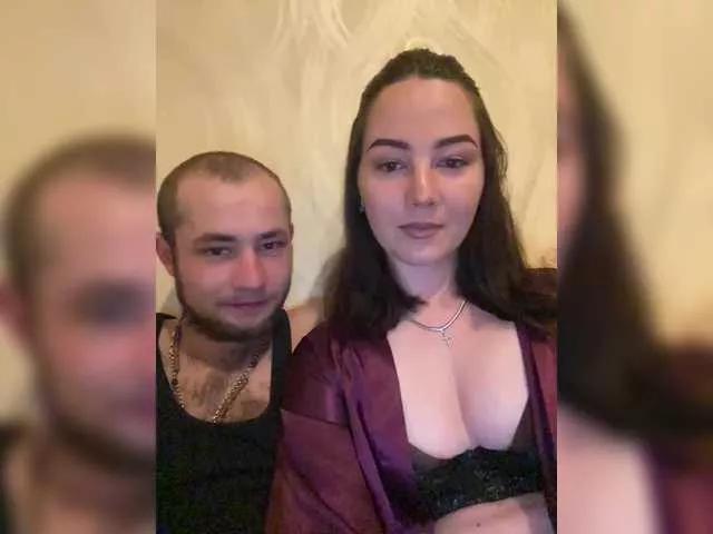 CrystalAndDavis webcams show profile image 