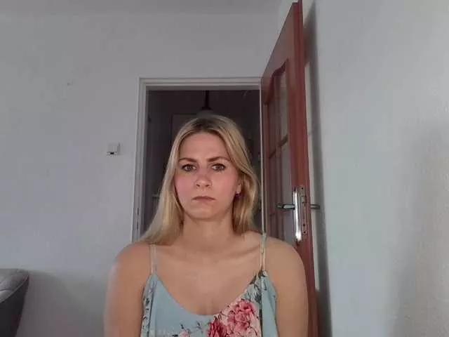DagmarieFoxy from BongaCams is Freechat