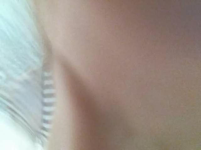 DennisXCarol from BongaCams