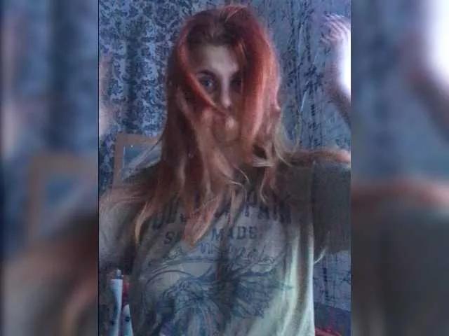 Dollye from BongaCams