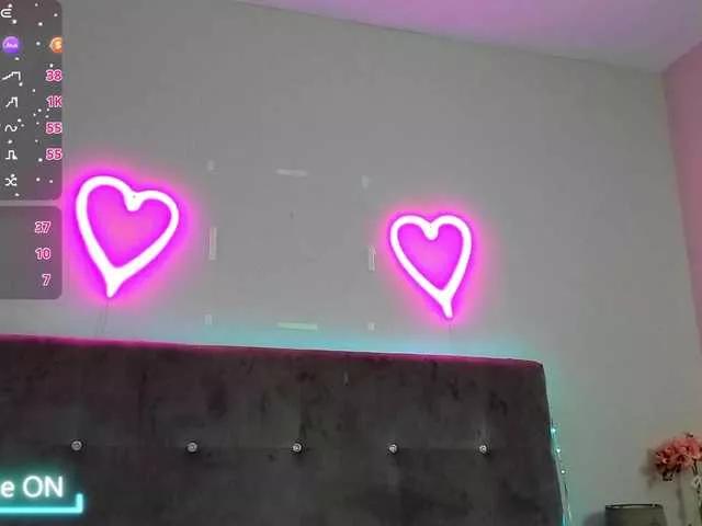 dream-kayla from BongaCams is Freechat