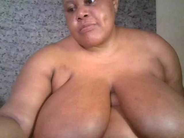 Ebonymagixs from BongaCams is Freechat