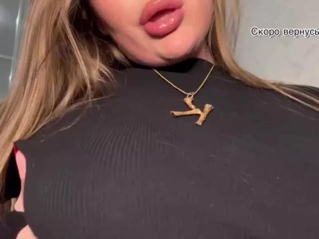Eeekaterina from BongaCams