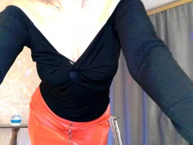 Elenaza1001 from BongaCams