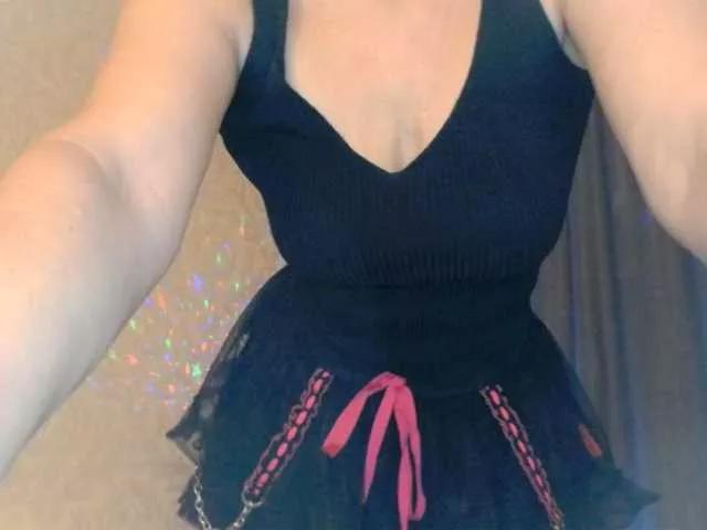 Elenaza1001 from BongaCams