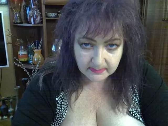 ElenaZed from BongaCams