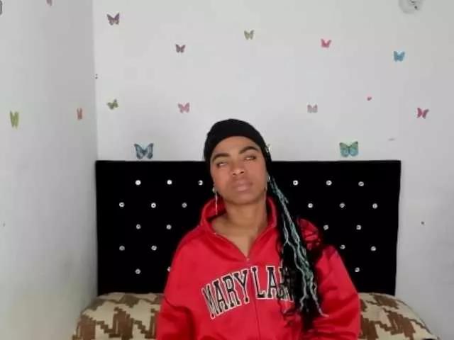 Eleonnor from BongaCams