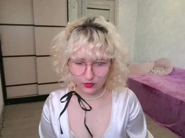 ElizabethWooler from BongaCams is Freechat