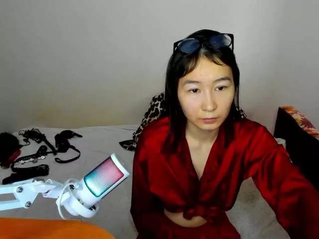 ElliMilka from BongaCams