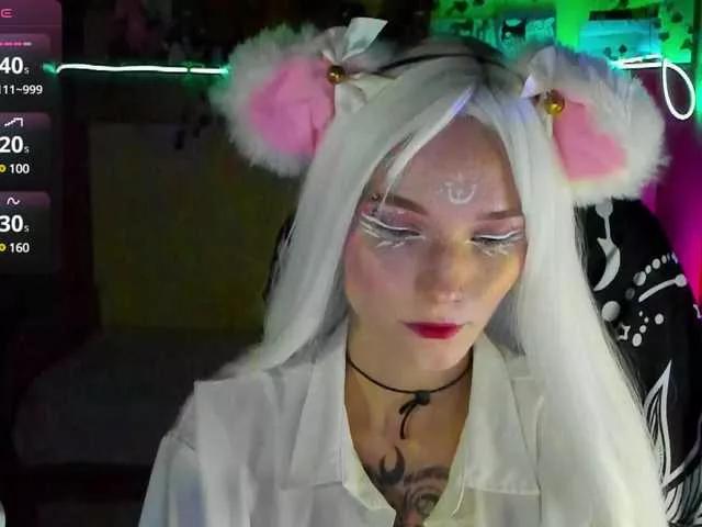 Elven1kiss from BongaCams